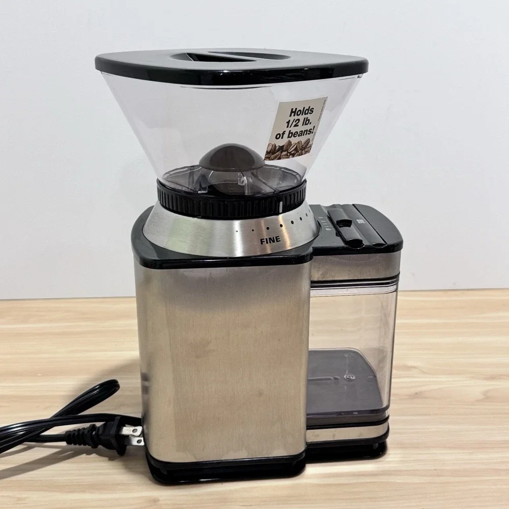 Cuisinart Supreme Grind Automatic Burr Mill Model DBM-8 Used 1 Time 18 Settings